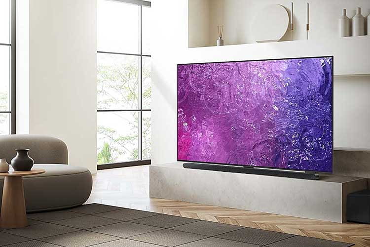 Jetzt bei MediaMarkt Samsung TV kaufen und Gratis Samsung In-Ear-Kopfhörer oder Tablet sichern!
