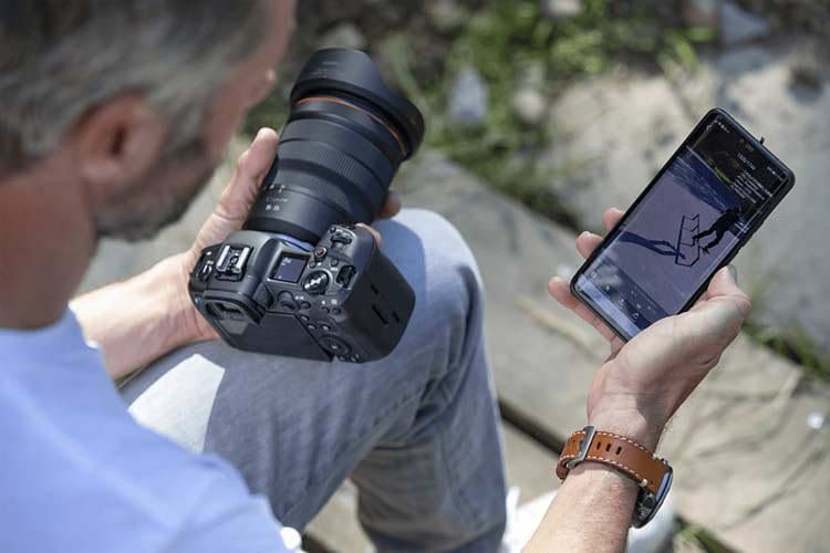 Beide Canon Kameras sind sowohl Bluetooth als auch WLAN-fähig