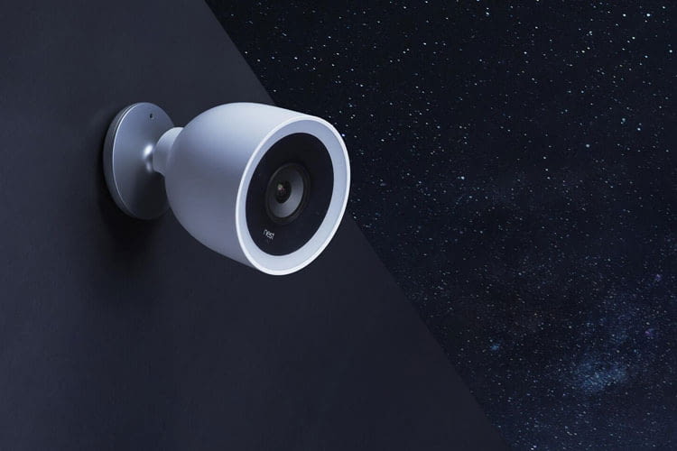 Nest Cam IQ Outdoor bietet hocheffiziente Nachtsicht, kostet aber auch dementsprechend viel