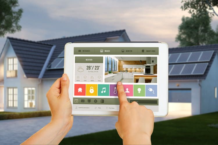 Wir erklären was ein Smart Home ist, wie es funktioniert und worauf es bei der Installation ankommt