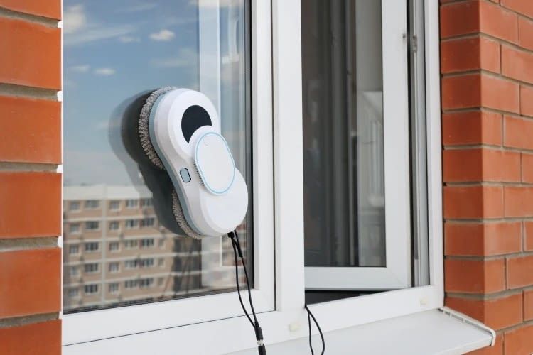 Wir erklären, was gute Fensterputzroboter auszeichnet
