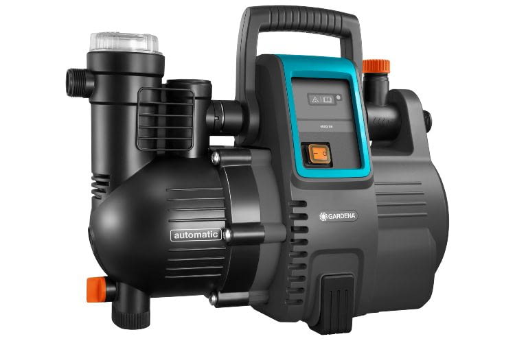 Der GARDENA Gartenautomat liefert 1.100 Watt an Leistung