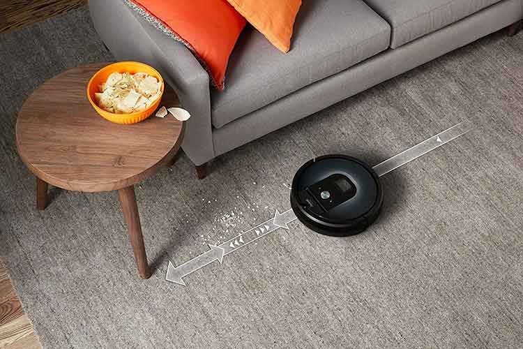 Hartböden mit Teppichen und Chips stellen für den iRobot Roomba 981 Saugroboter kein Problem dar