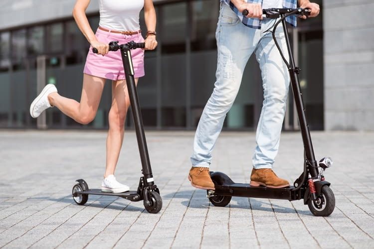 Fällt der Akku mal aus, können E-Scooter wie normale City Roller genutzt werden