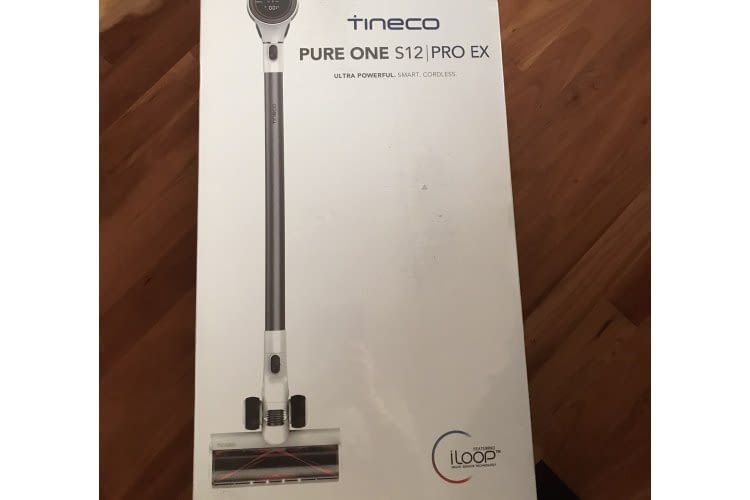 Der Tineco Pure One S12 Pro kommt mit einer besonders großen Menge an Zubehör