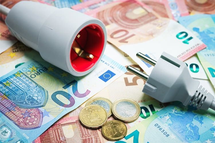 Nur wer seinen Stromverbrauch optimiert spart auch dauerhaft