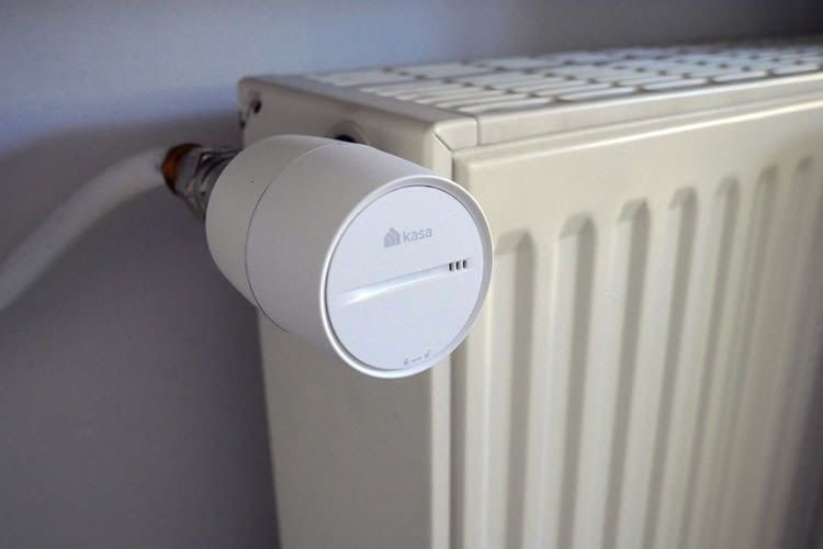Hier ist eines unserer Smart Home Test-Thermostate zu sehen