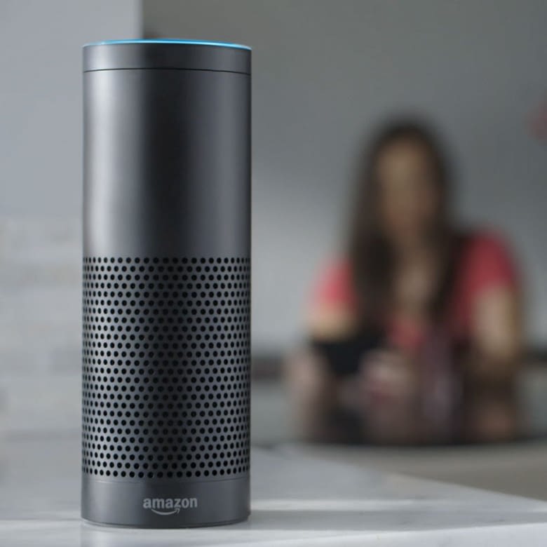 Amazon Echo und Dot hören immer mit. Die Alternative: Den Fire TV Stick mit integrierter Alexa erweitert nutzen