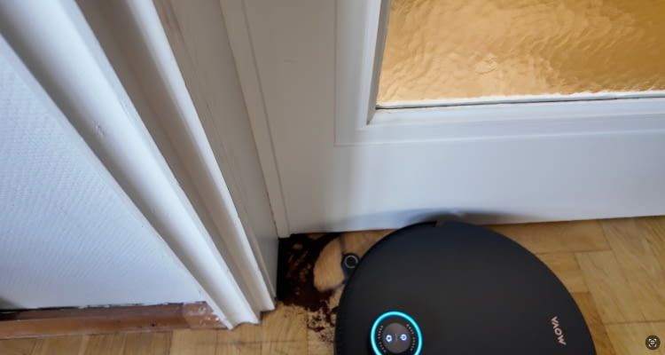 MOVA Mobius gelang tief in Ecken und ergatterte so das bisher beste Reinigungsergebnis in Ecken