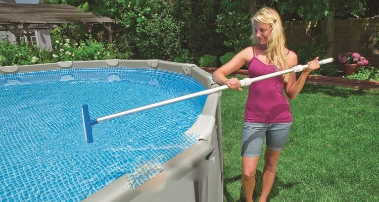 Das Poolreinigungs Set ist ein Top-Produkt für Sparfüchse