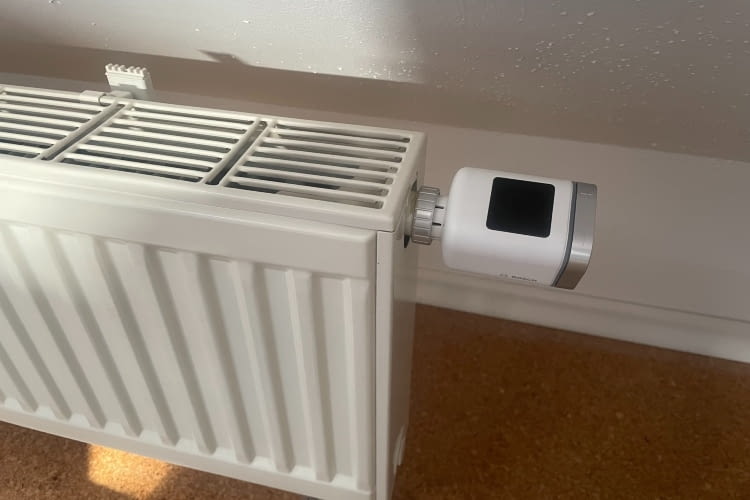 Die Montage am Heizkörper war sehr leicht und schnell erledigt