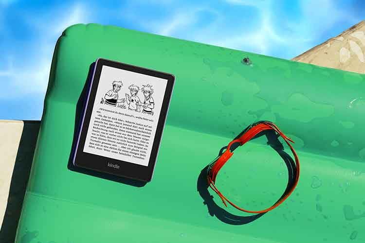 Kindle Paperwhite Kids ist wasserdicht nach Schutzklasse IPX8 und bietet ein 6,8 Zoll großes Display