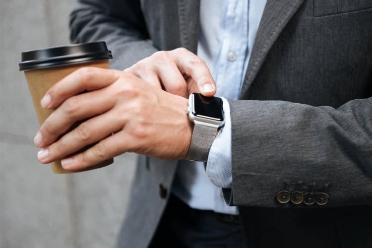 Auch für den Arbeitsalltag bieten Smartwatches viele Vorteile