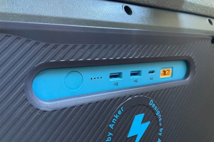 Die Anker EverFrost verfügt über praktische Anschlüsse