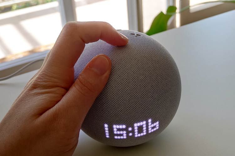 Im Praxistest konnte Echo Dot 5 mit seiner Gestensteuerung punkten