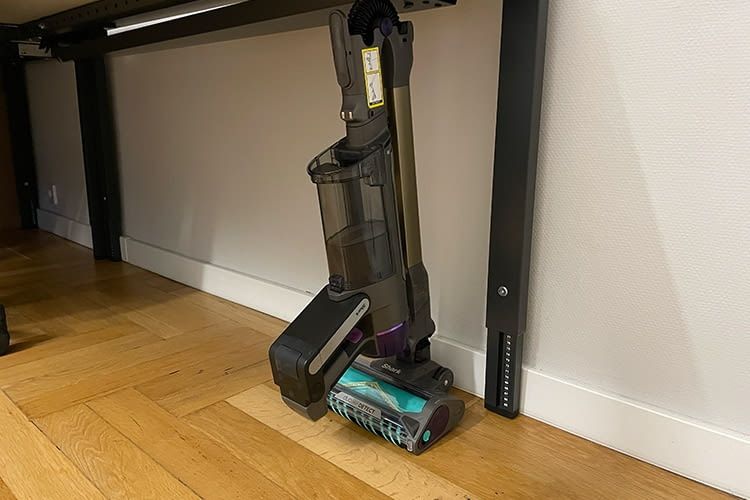 Einige Akkusauger sind besonders platzsparend