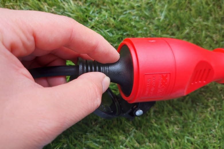 So sieht der korrekt montierte Anschluss aus