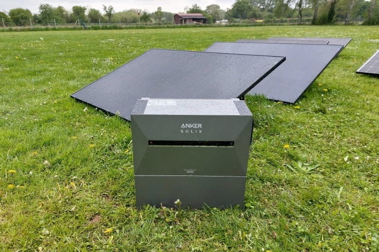 Anker SOLIX 3 liegt mit 2,7 kWh pro Modul im oberen Mittelfeld