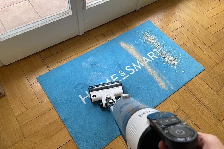 Im Test schnitt auch der günstige Levoit LVAC 200 gut ab