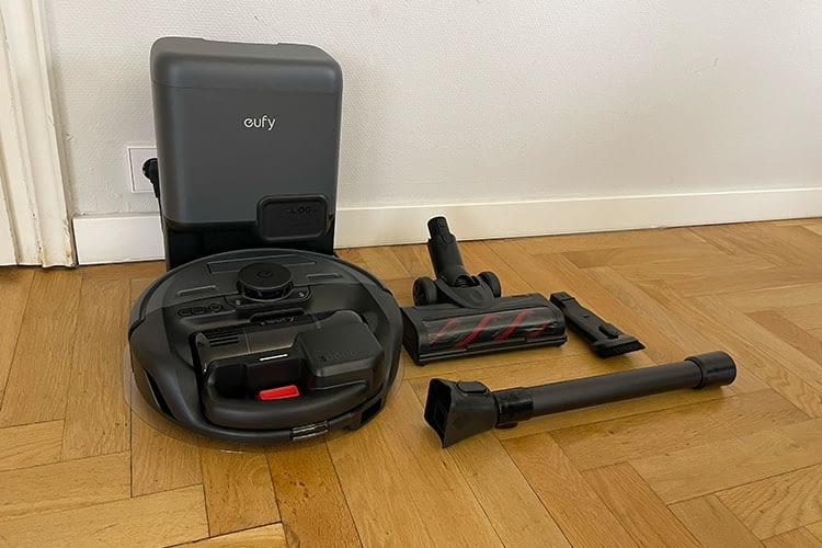 Mit eufy E20 bekommt man Akkustaubsauger und Saugroboter in einem