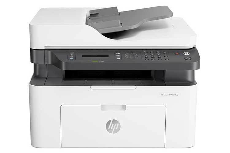 Der Multifunktionsdrucker HP Laser 137fwg ist ein robuster SW-Home-Office-Laserdrucker für größere Druckaufkommen