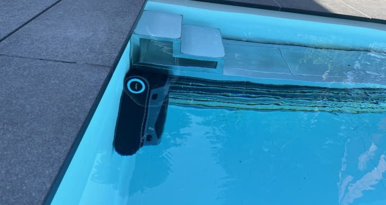 AIPER Scuba X1 probiert hier ein wenig zu lange, voranzukommen