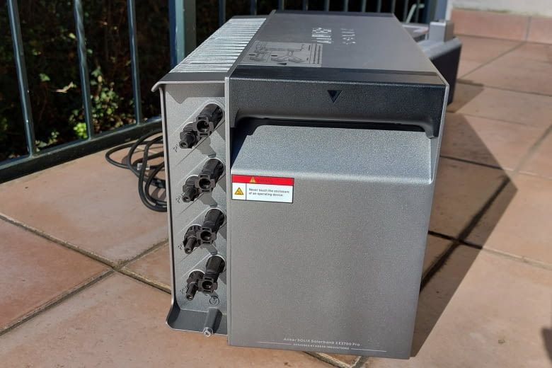 Hier können bis zu vier Solarmodule angeschlossen werden