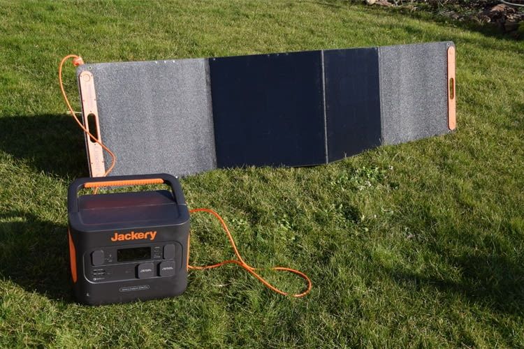 Mobile Produkte wie dieses Jackery Modell sind besonders flexibel