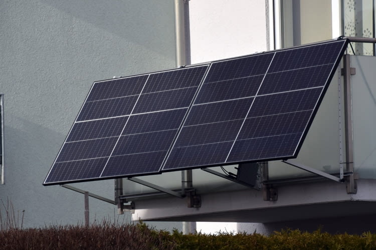 Die Regierung stärkt bei Solar-Anlagen immer mehr die Rechte von Mietern