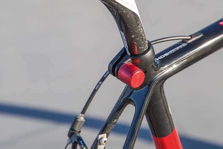 Mit ABUS NutFix lassen sich Fahrradkomponenten wie Rad oder Sattelstützte gegen Diebstahl sichern