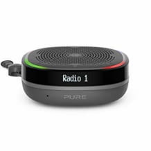 Outdoor Bluetooth-Lautsprecher mit DAB+ und UKW-Radio, Aux-Anschluss, Info-Display sowie Kompatibilität zu Amazon Alexa.