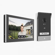 Türsprechanlage mit 7" Farb-Touchscreen, Personenerkennung, Dualband-WLAN, Zwei-Wege-Audio und Türöffner.