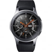 Smartwatch im klassischen Uhrendesign mit intuitiver Bedienung und bis zu 7 Tagen Akkulaufzeit.