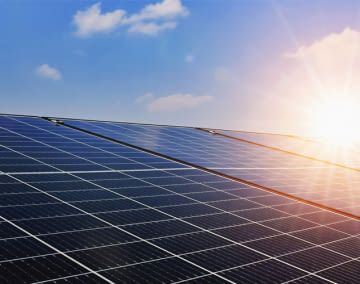 Wir nennen alle aufkommende Kosten einer 12 kWp Photovoltaikanlage.