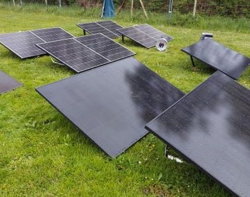 Balkonkraftwerke gibt es inzwischen für fast jeden Outdoor-Standort