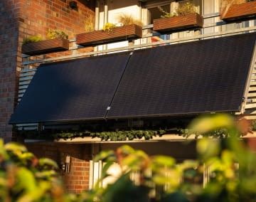 Die 800 Watt Grenze gilt nicht für die Module, sondern den Wechselrichter
