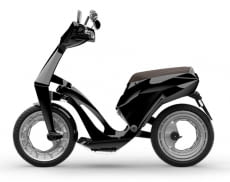 Die ersten Orbitalräder ohne Speichen - am Ujet Electric Scooter