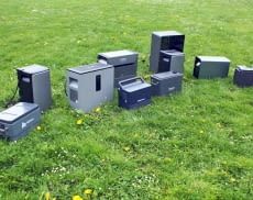 Wir testen regelmäßig Balkonkraftwerk Speicher im Freien
