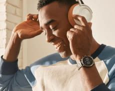 Per Smartwatch lässt sich z. B. die Musik am Handy fernsteuern