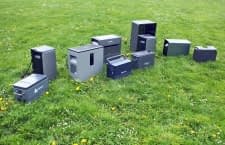 Wir testen regelmäßig Balkonkraftwerk Speicher im Freien