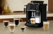 Der Kaffeevollautomat Sensation Milk sorgt für 6 köstliche Getränke. Bei MediaMarkt ist er jetzt 52 Prozent günstiger
