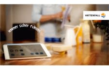 Vattenfall Qivicon Smart Home Steuerung mit Tablet