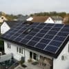 Eine montierte PV-Anlage im Betrieb